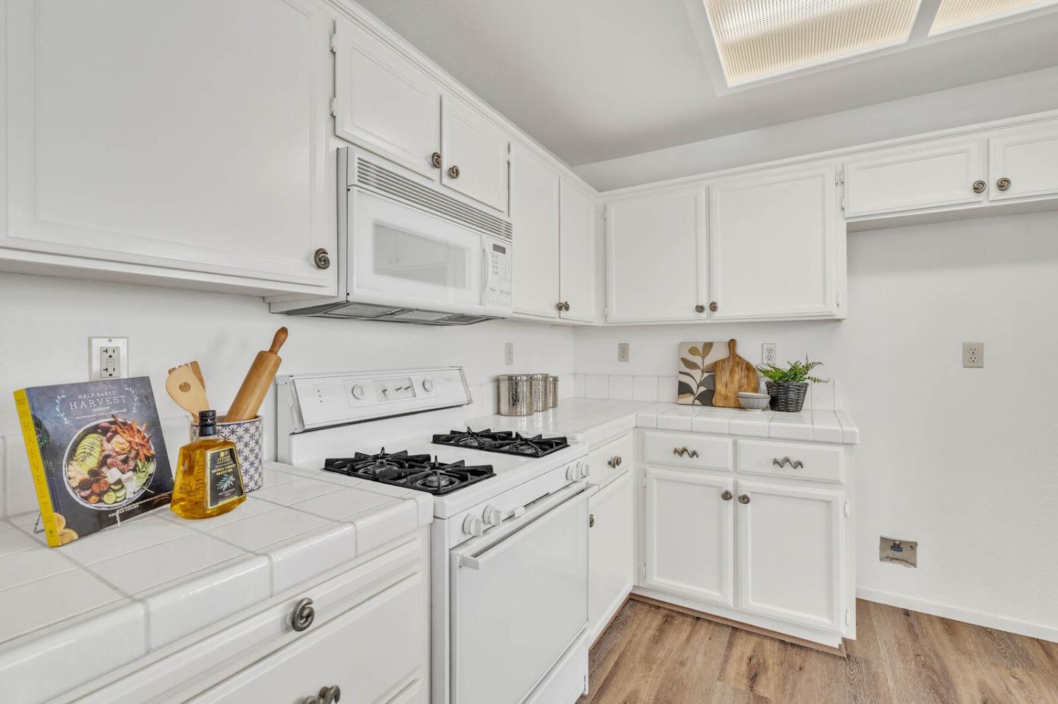 319 Brightstone Circle