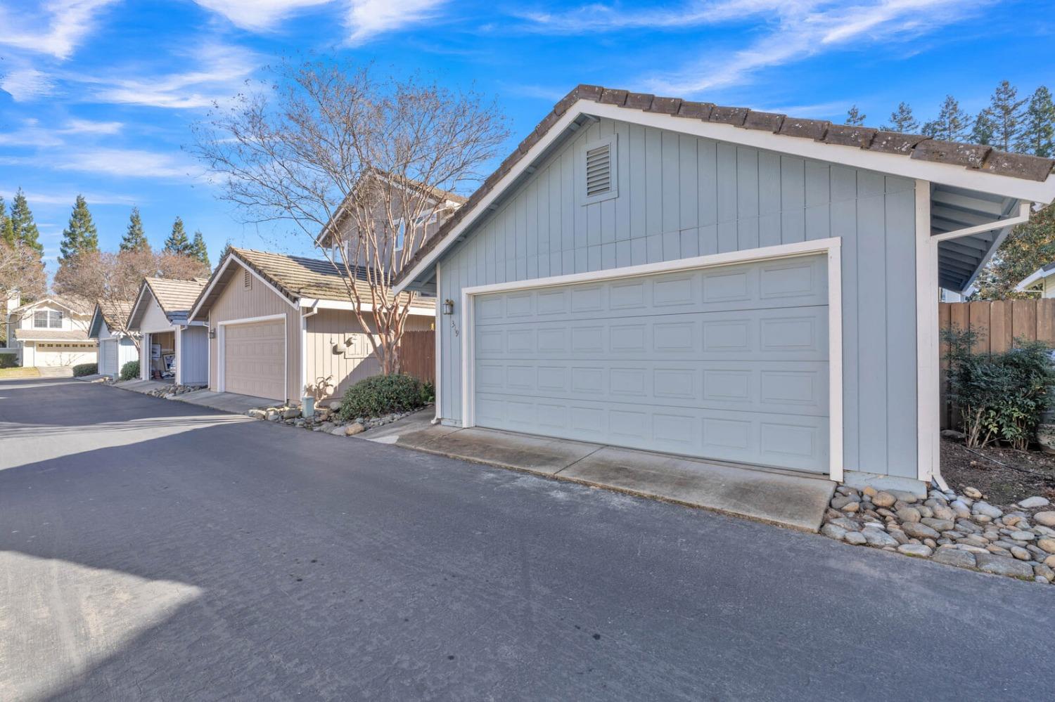 319 Brightstone Circle