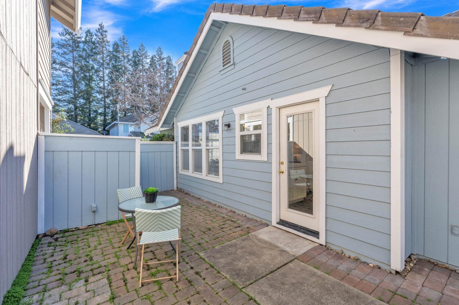 319 Brightstone Circle