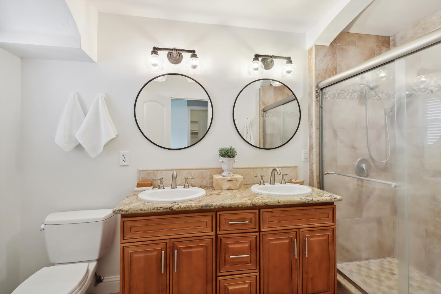 3261 Saint Mathews Drive