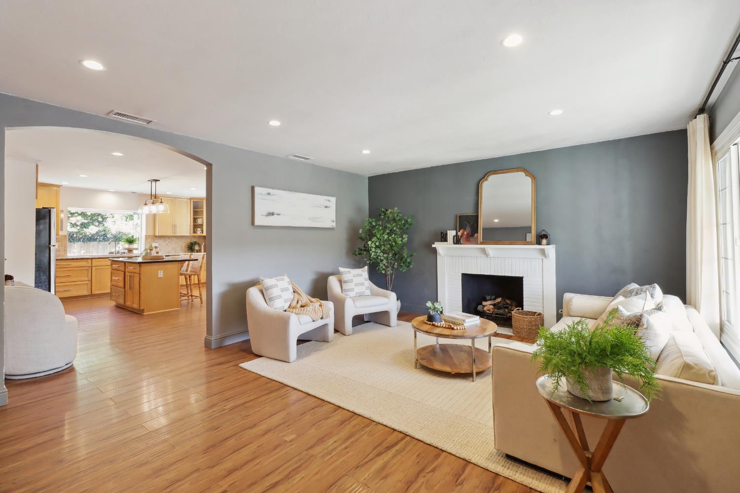 3261 Saint Mathews Drive