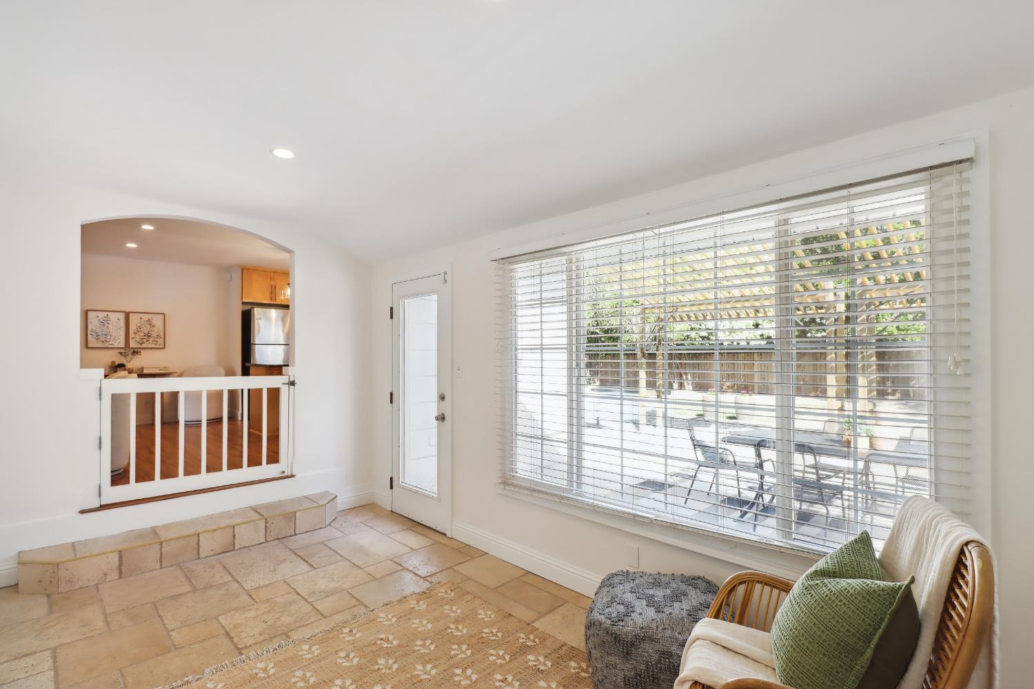 3261 Saint Mathews Drive