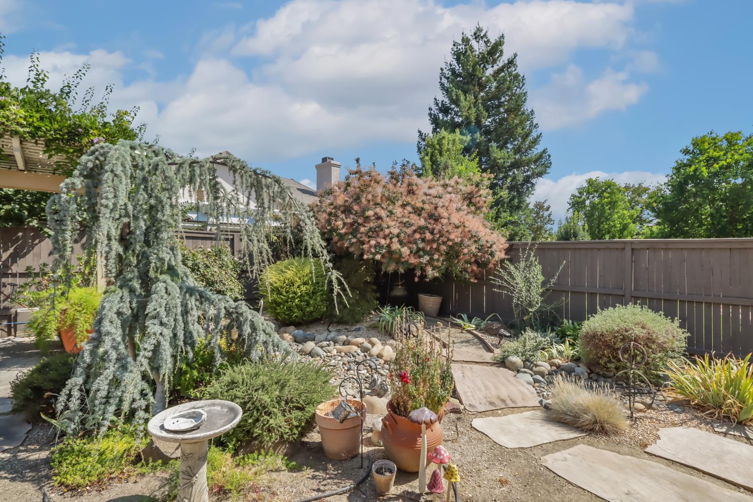 2716 Heritage Park Lane