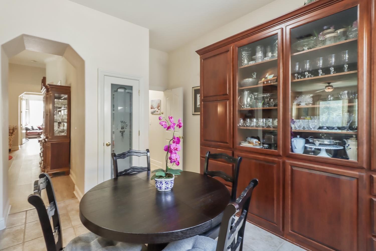 2716 Heritage Park Lane