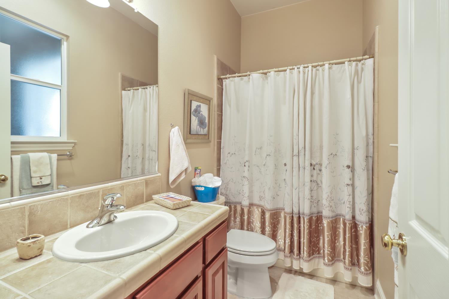 2716 Heritage Park Lane