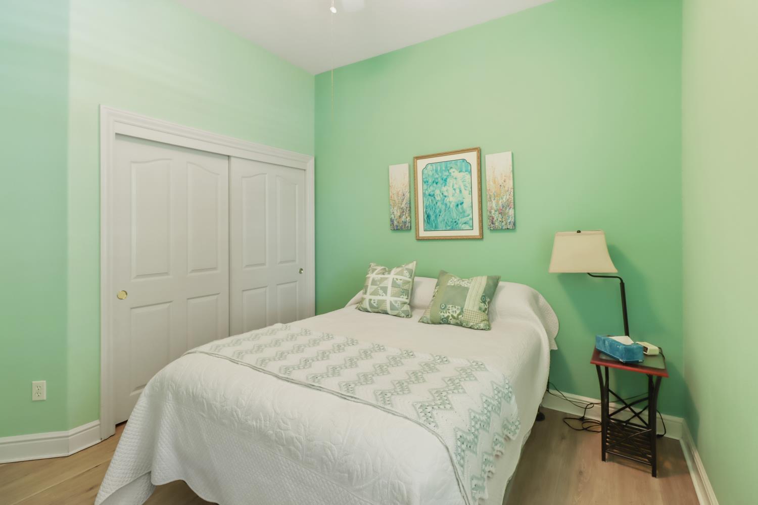 2716 Heritage Park Lane