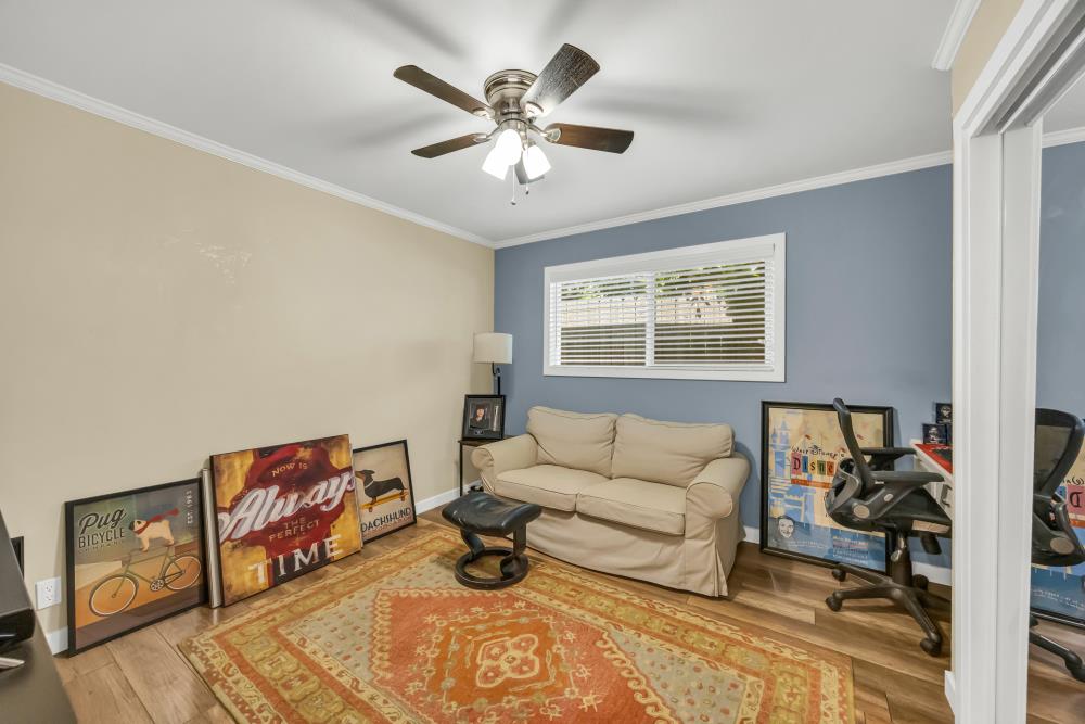7736 Greenridge Way