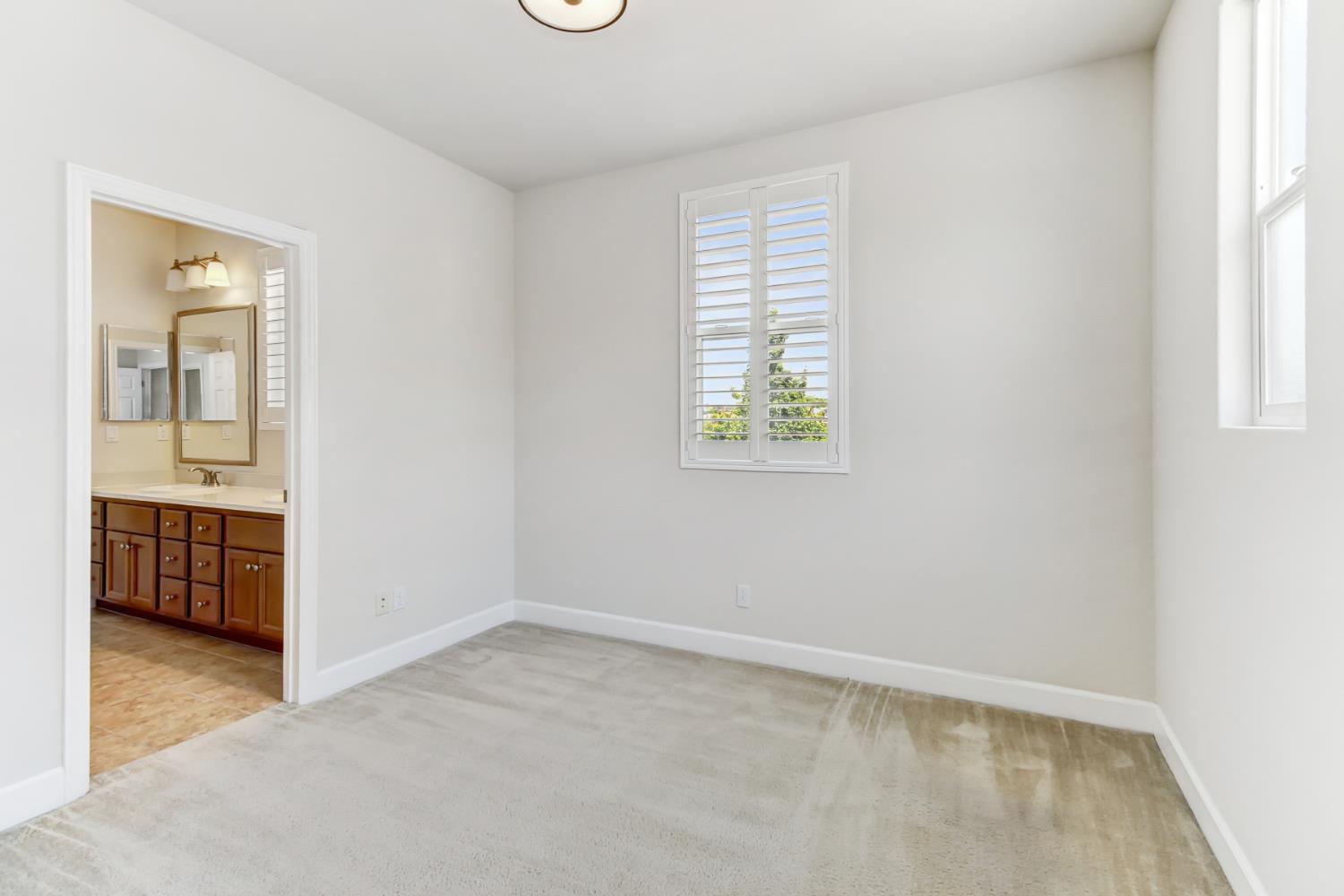 1530 Bonanza Lane