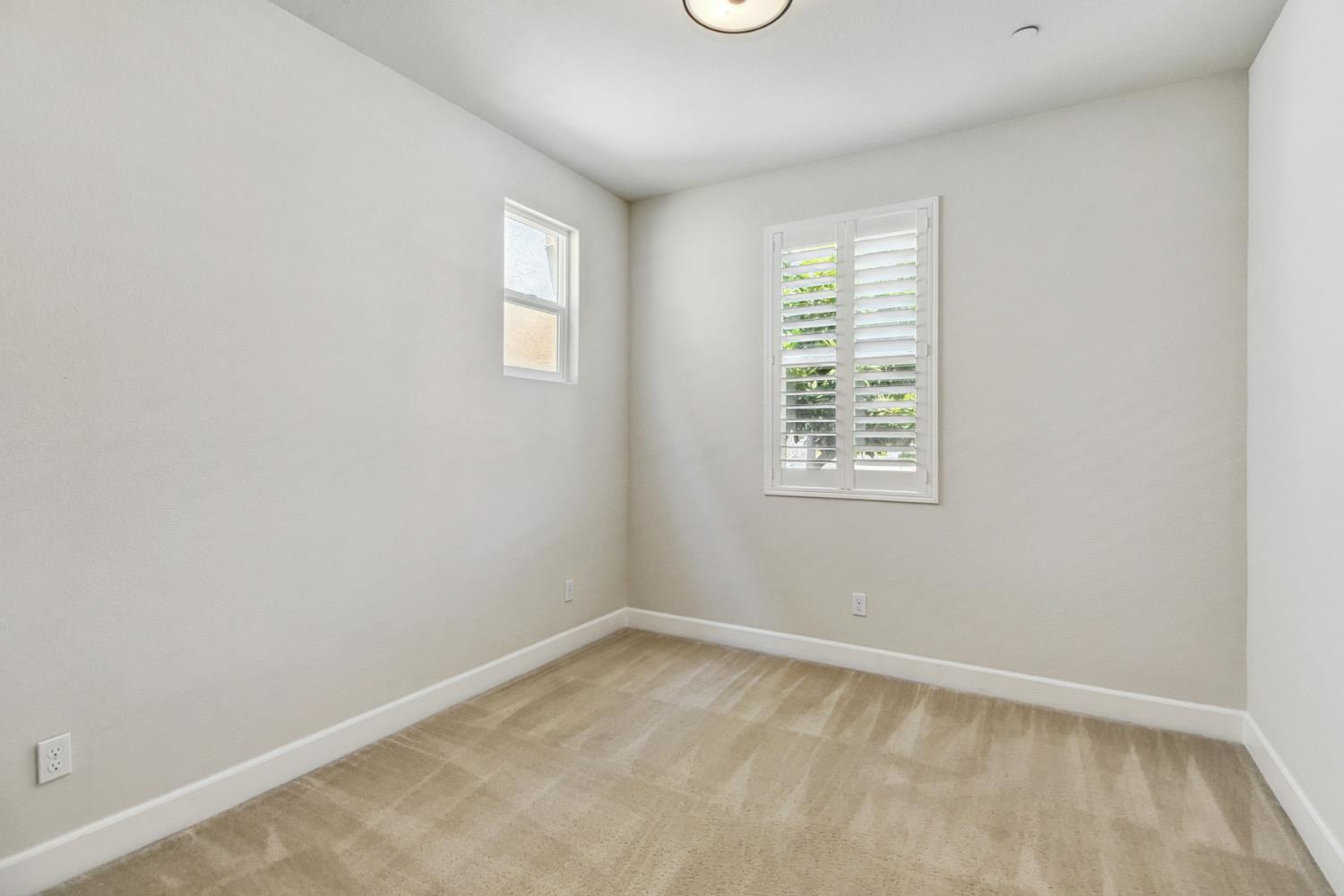 1530 Bonanza Lane