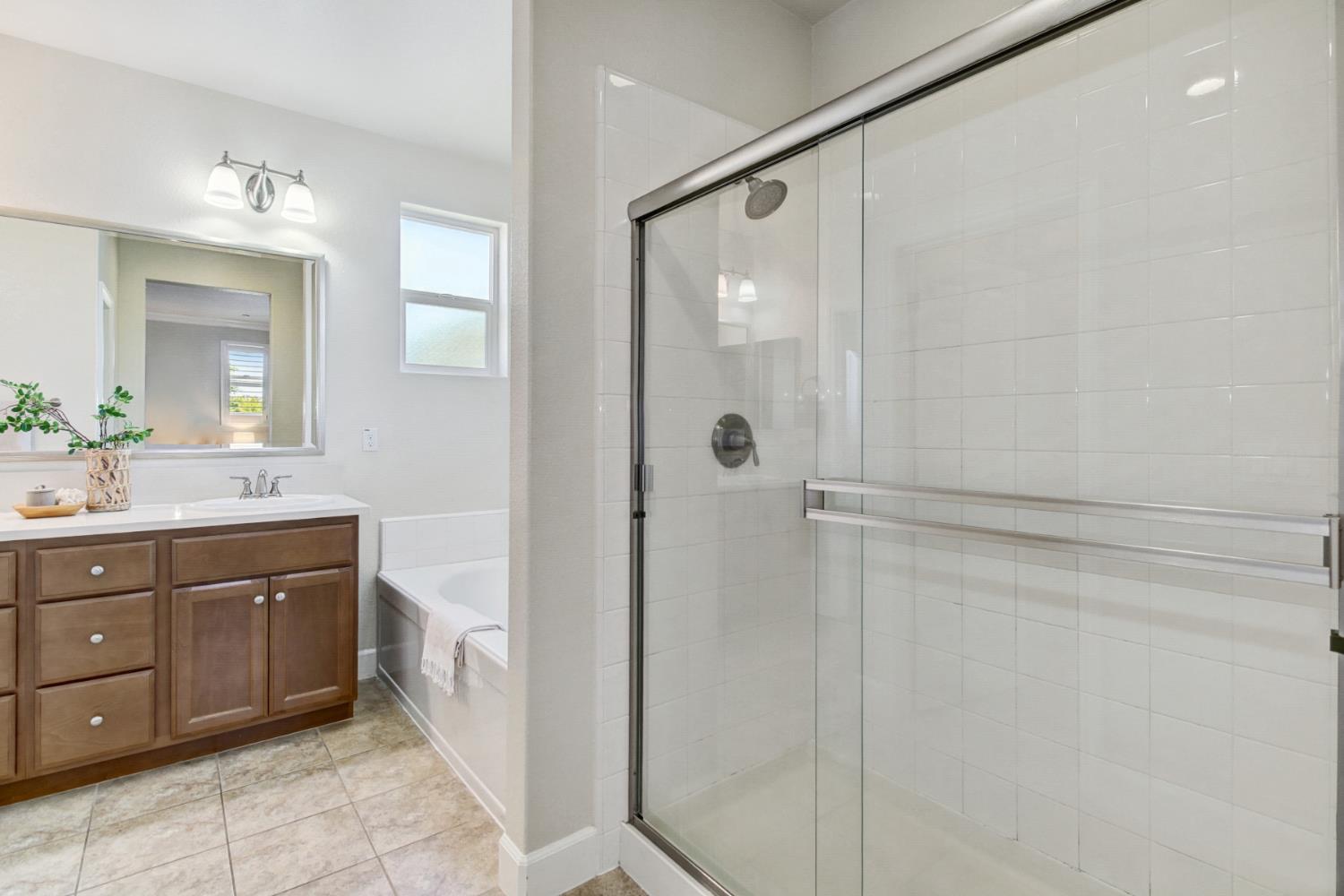 1530 Bonanza Lane