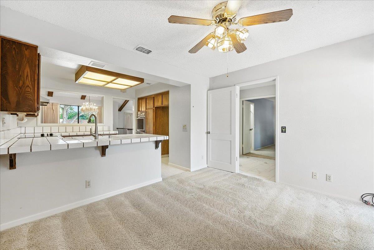8927 Bluff Lane