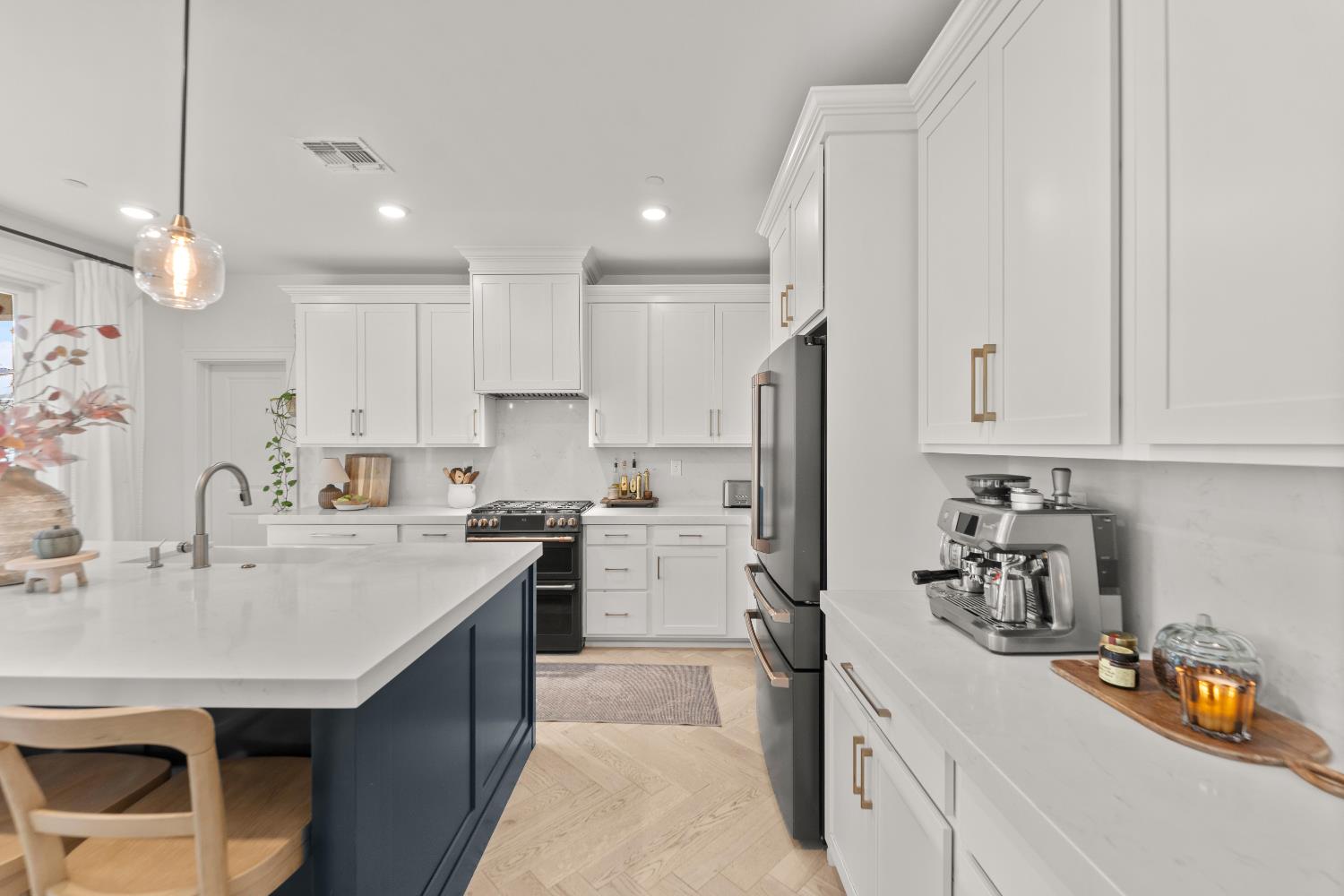 661 Chiselville Lane