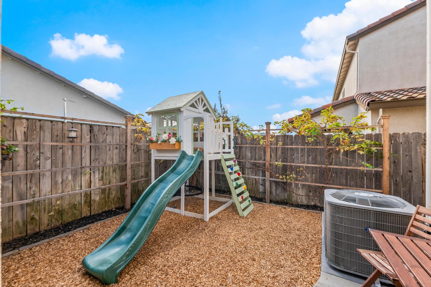 661 Chiselville Lane