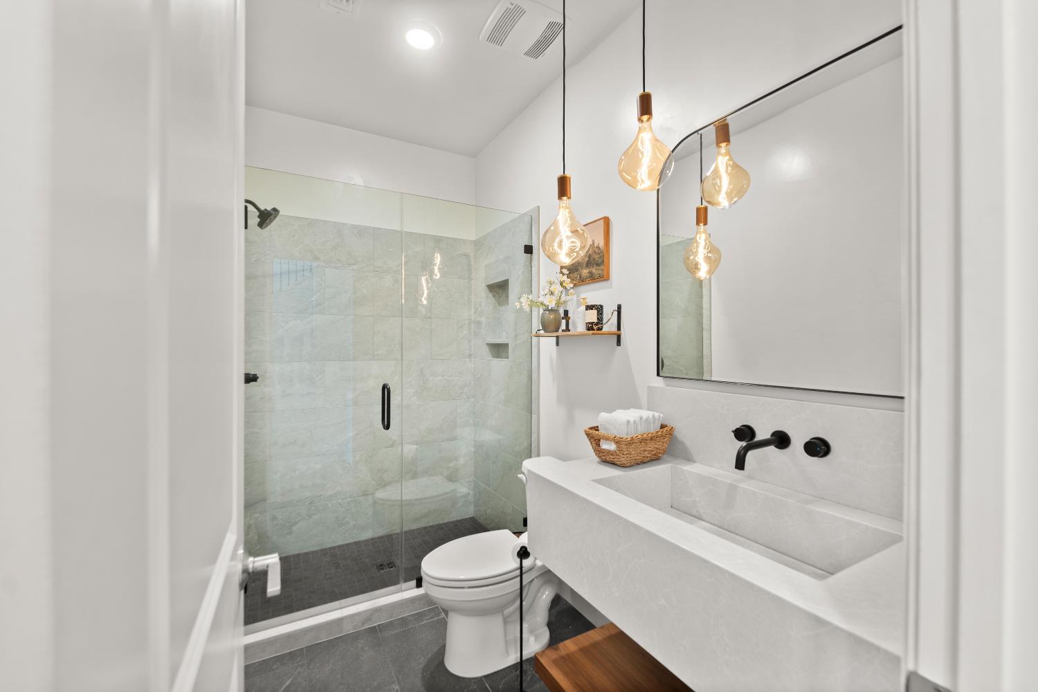 661 Chiselville Lane