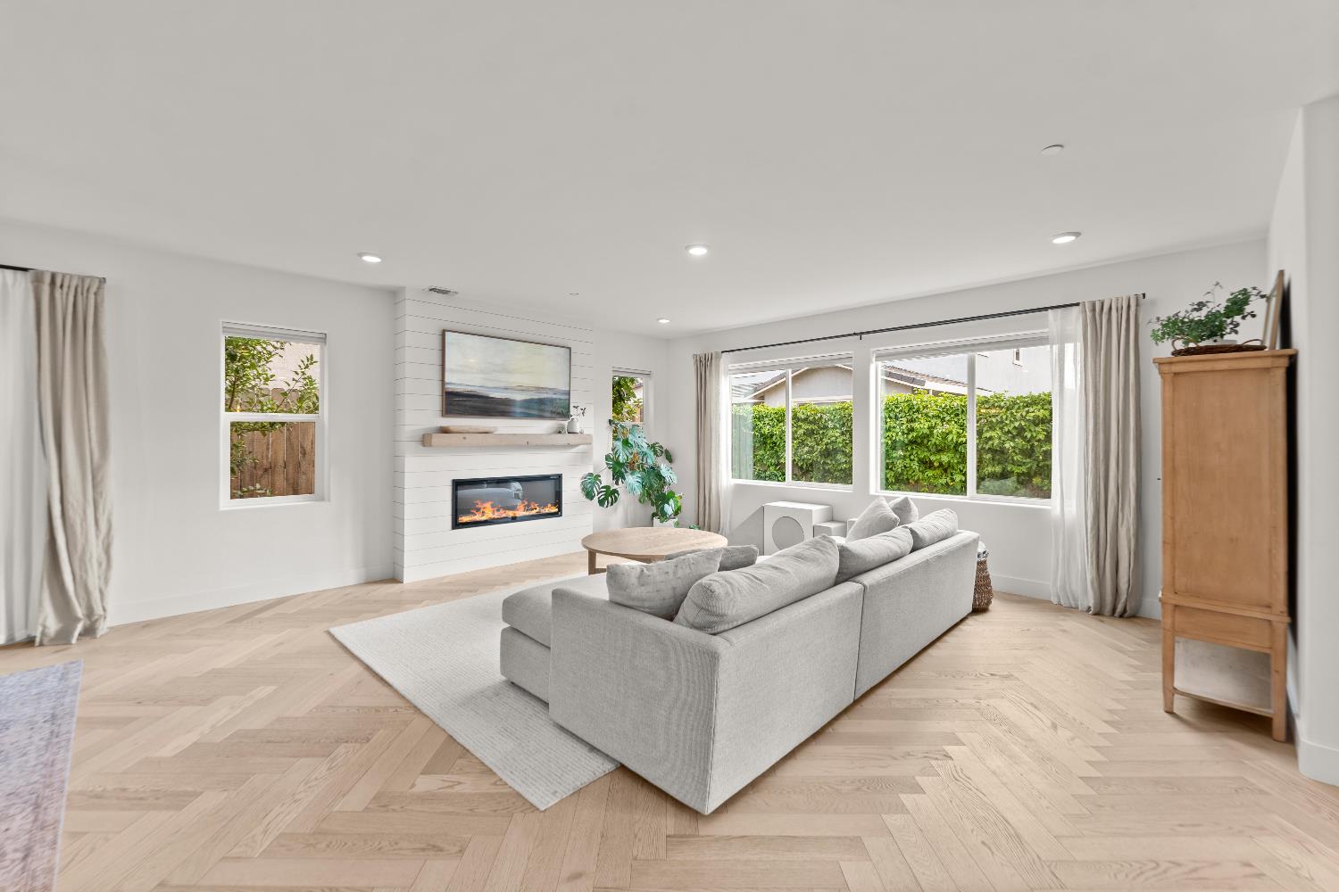 661 Chiselville Lane