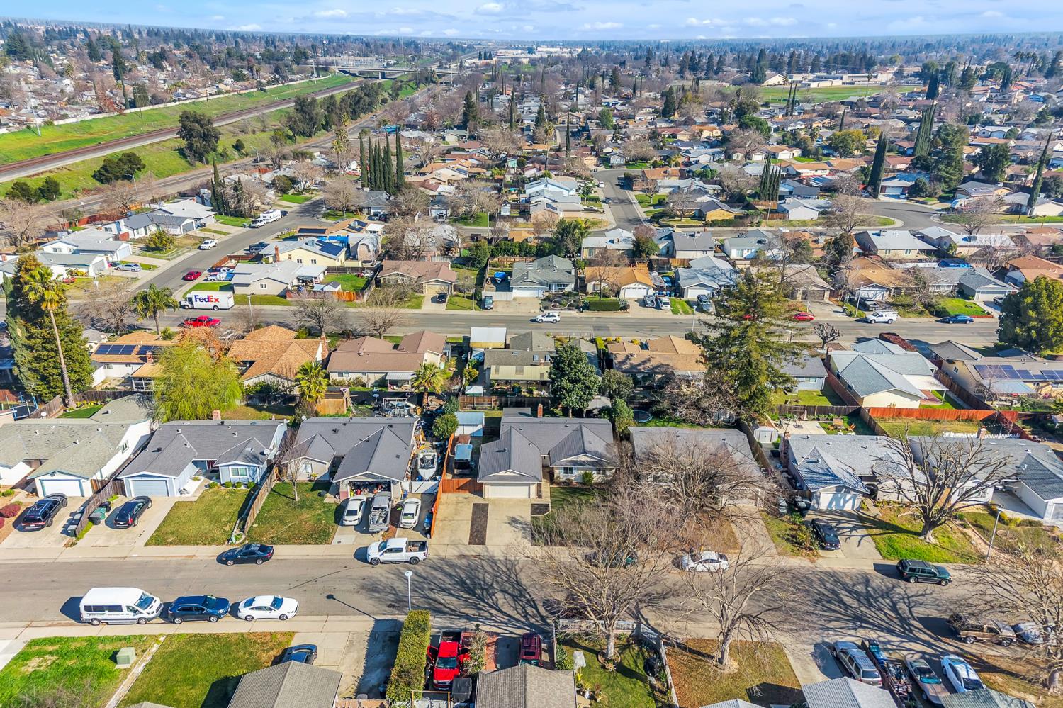 6221 Jack London Circle