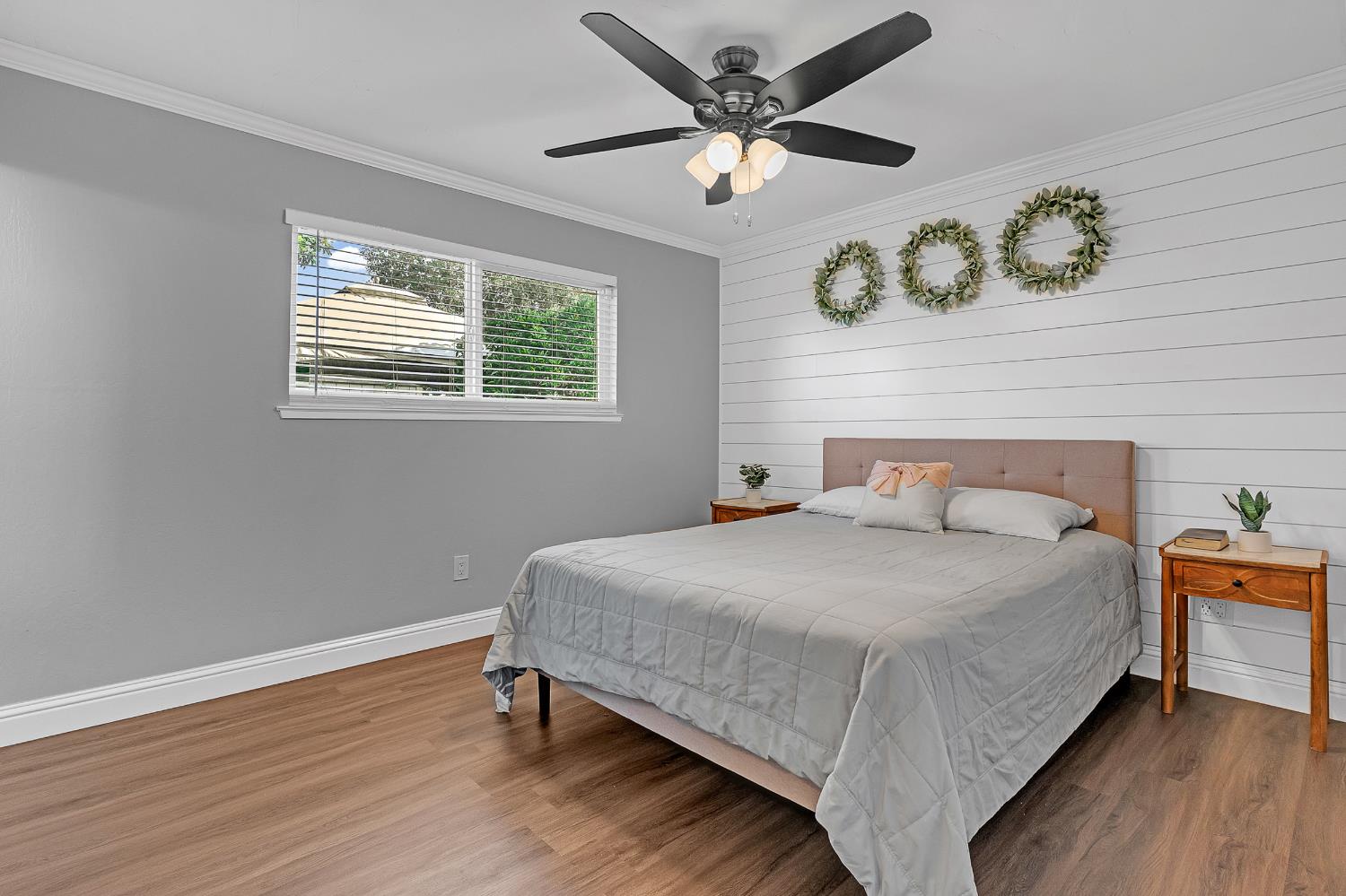 6221 Jack London Circle