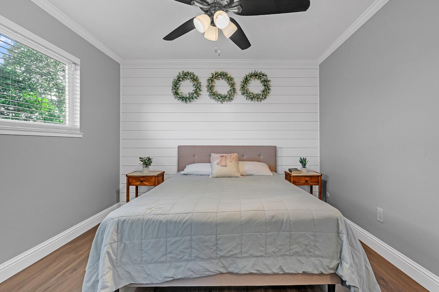 6221 Jack London Circle