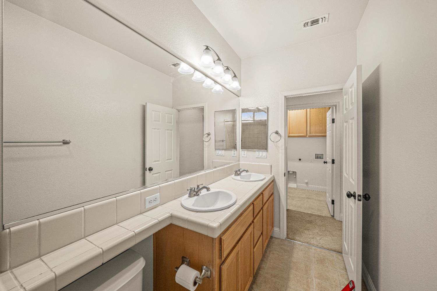 4035 Pinoche Peak Way