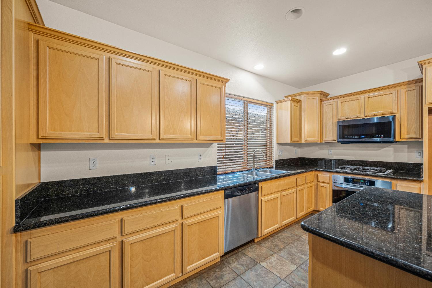 4035 Pinoche Peak Way