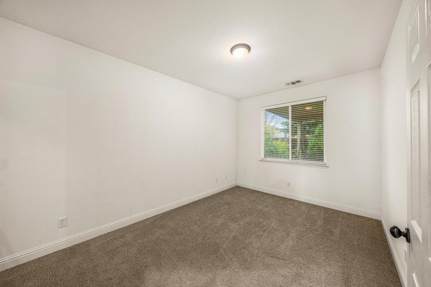 4035 Pinoche Peak Way