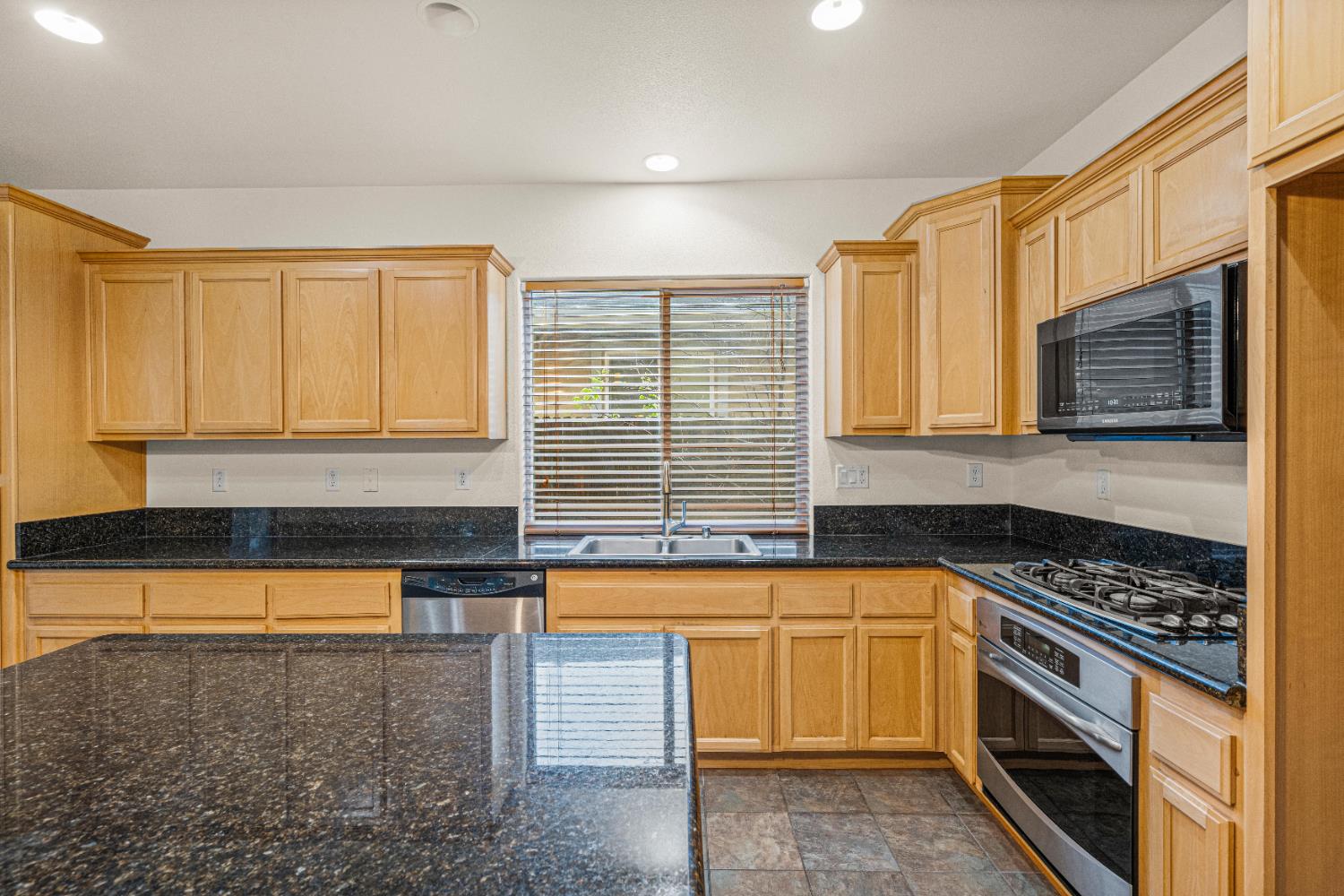 4035 Pinoche Peak Way