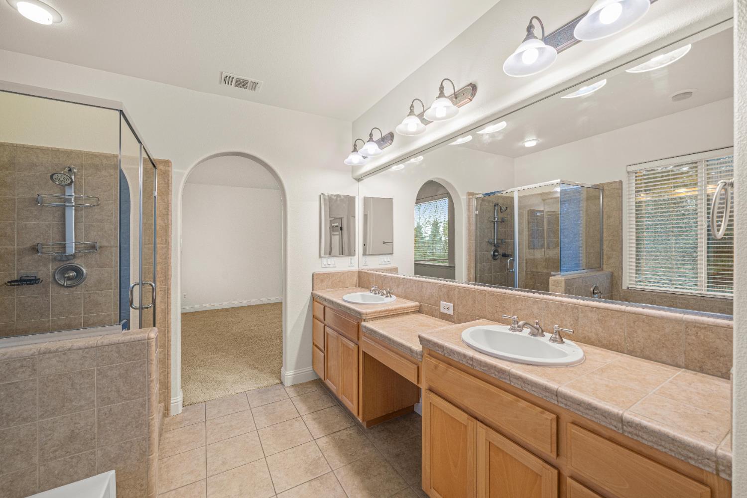 4035 Pinoche Peak Way