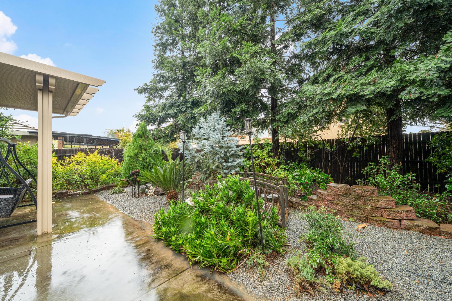 4035 Pinoche Peak Way