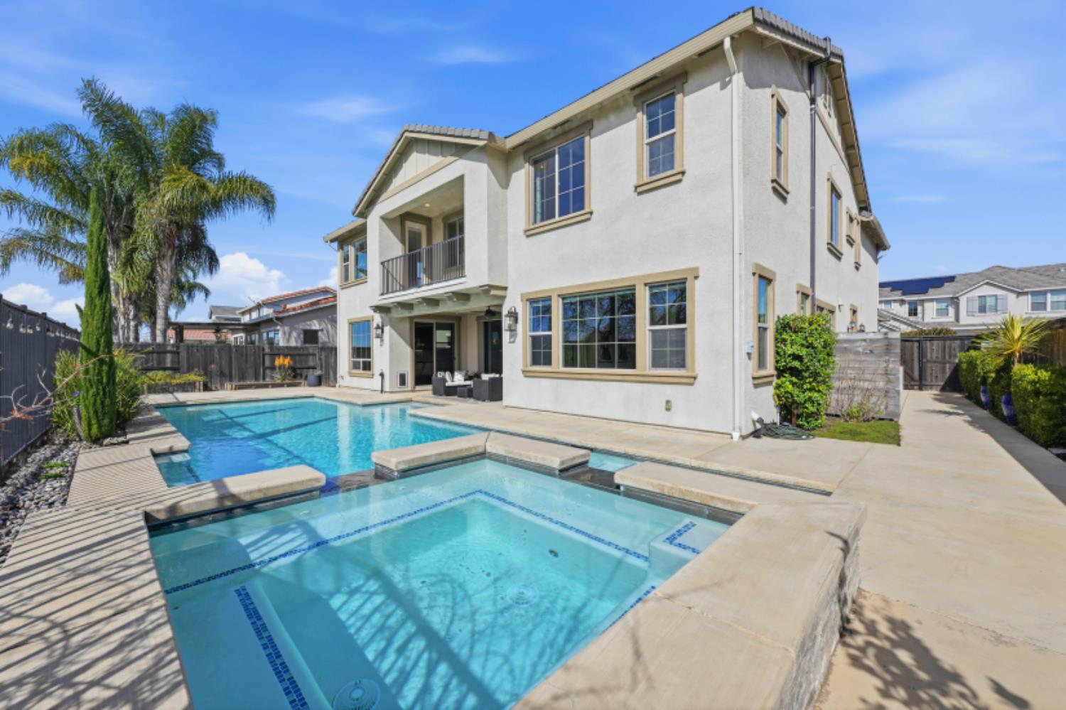 2714 Hidden Trail Loop