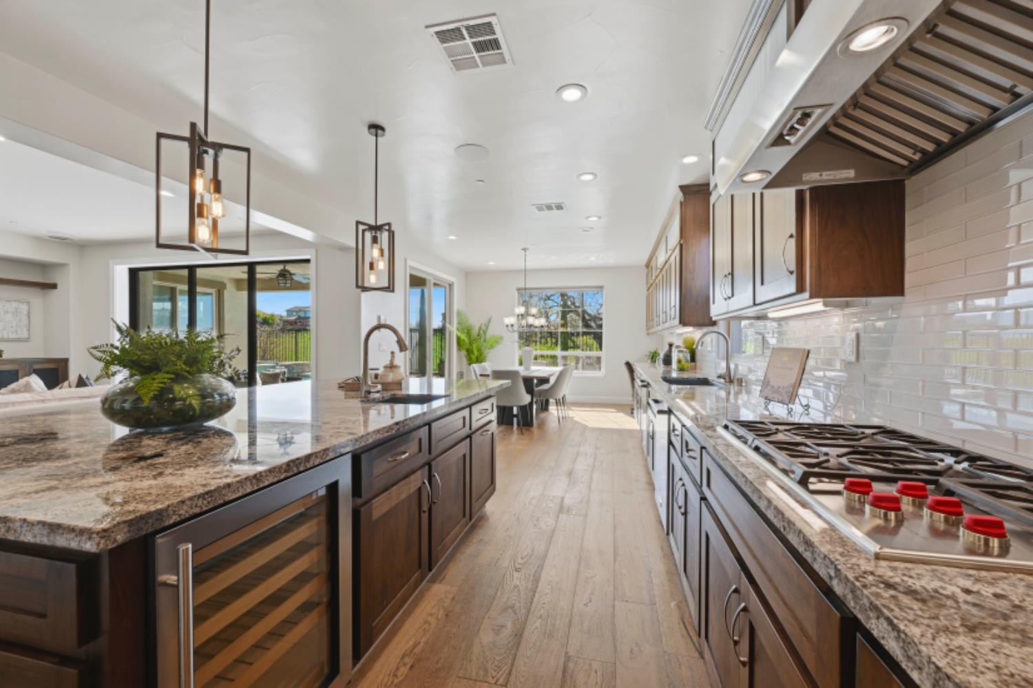 2714 Hidden Trail Loop