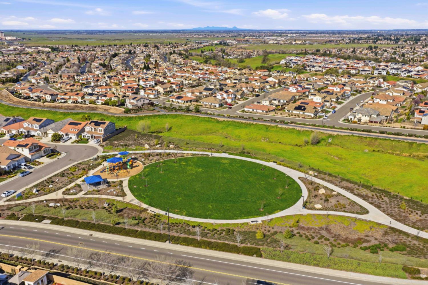 2714 Hidden Trail Loop