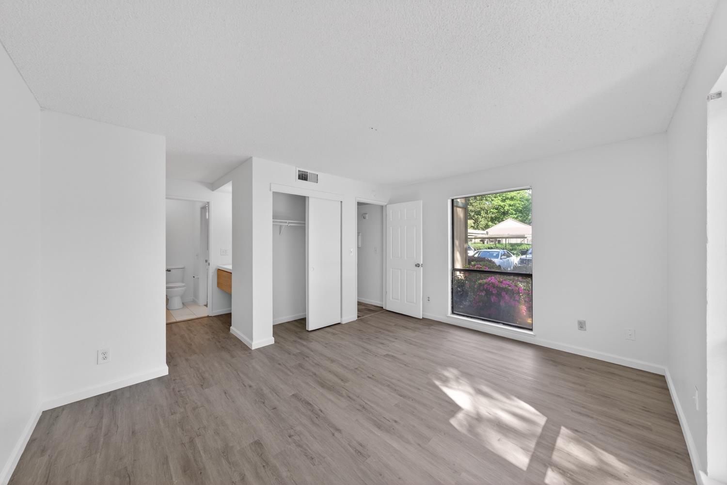 251 Del Verde Circle 3