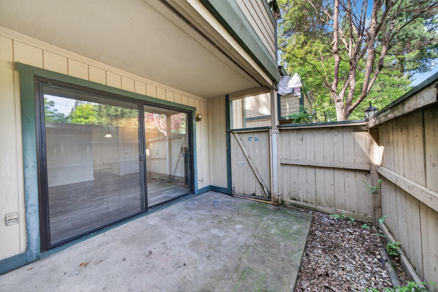 251 Del Verde Circle 3