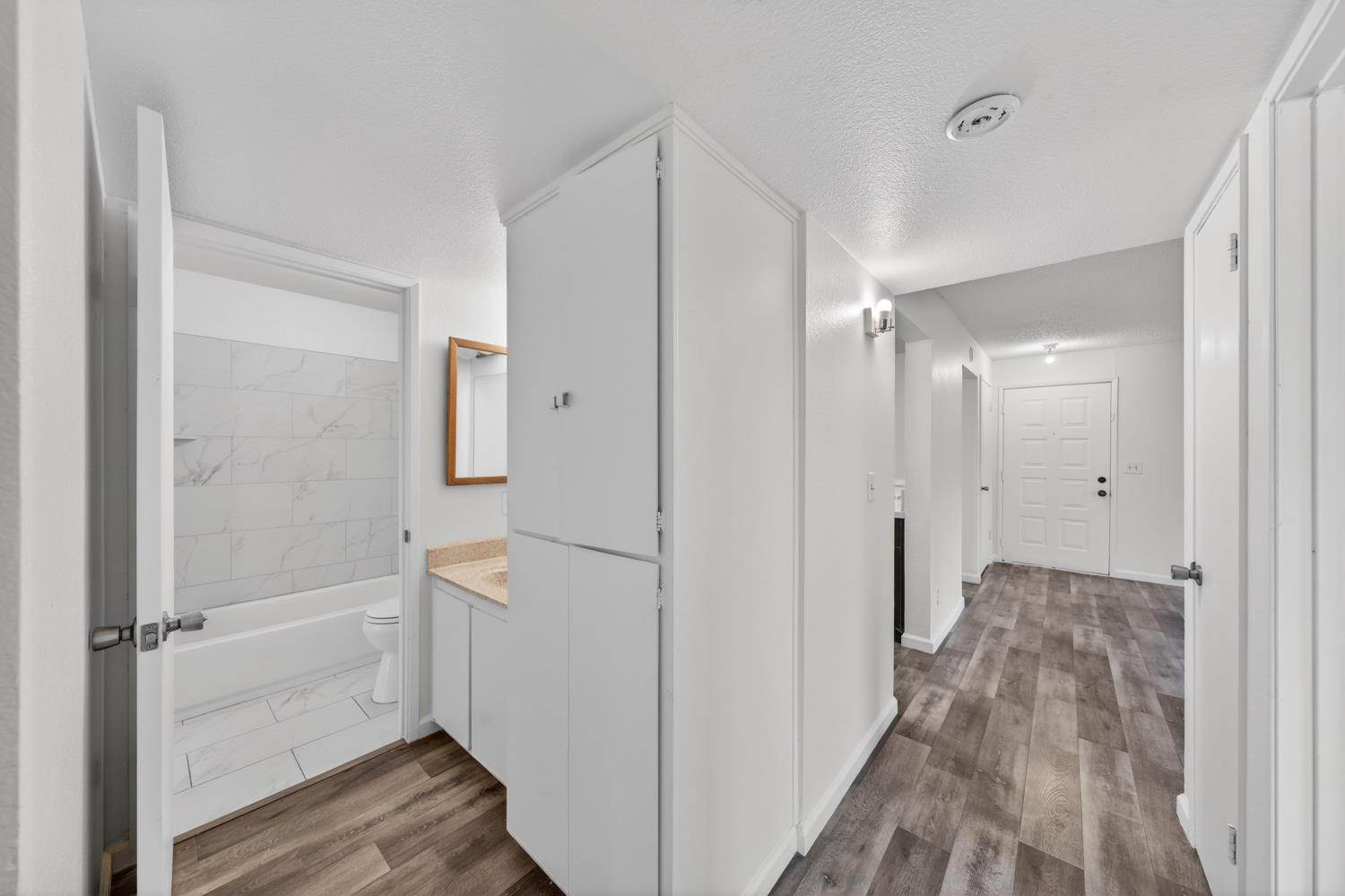 251 Del Verde Circle 3