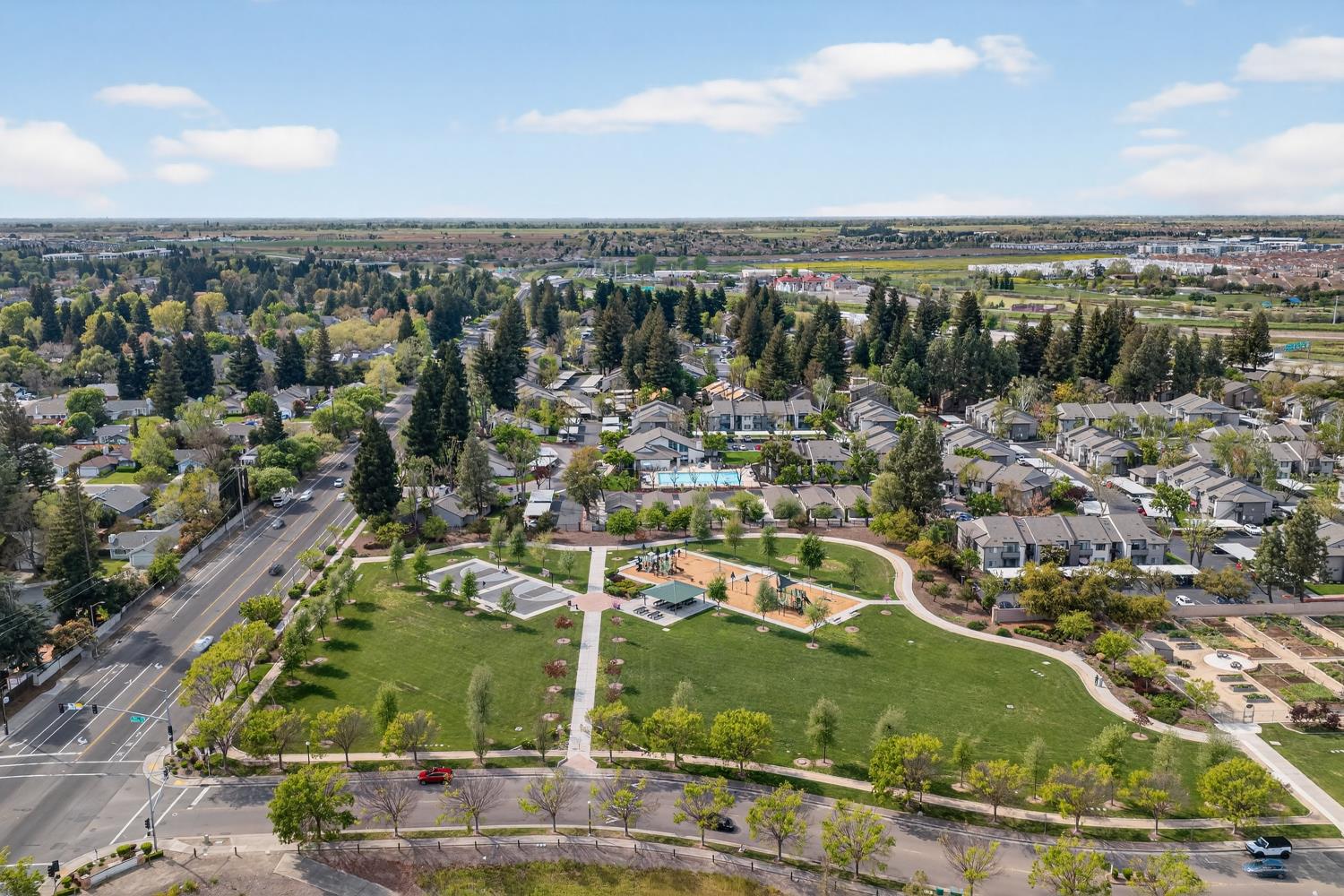 251 Del Verde Circle 3