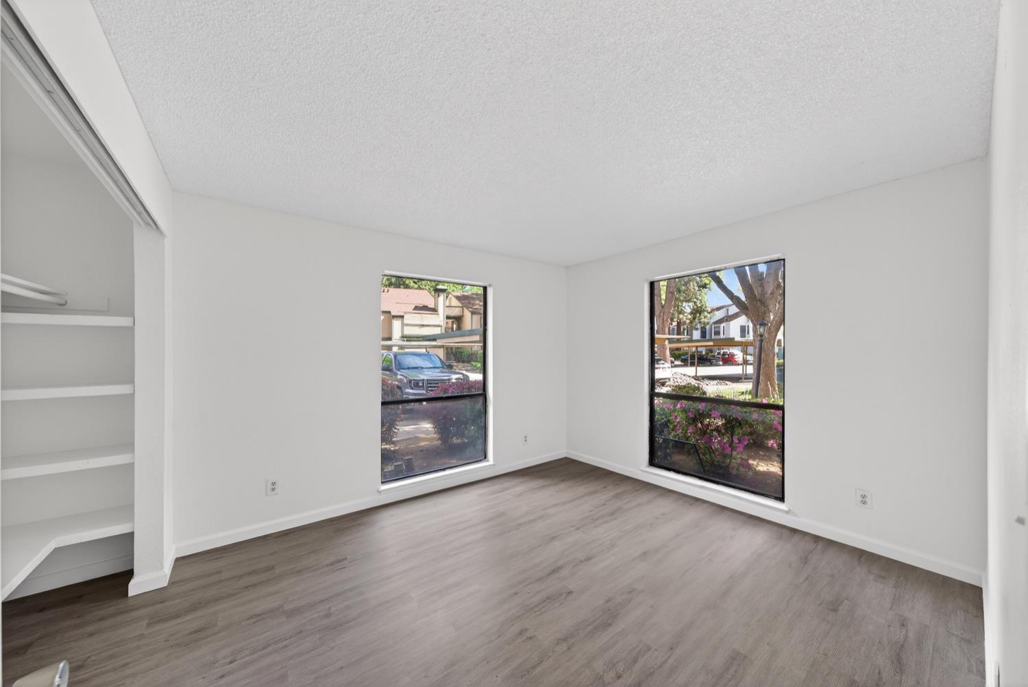 251 Del Verde Circle 3