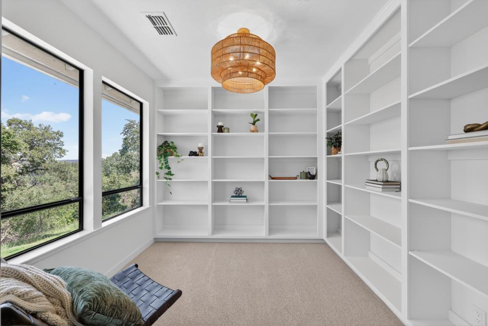 3105 Sunset Hill Road