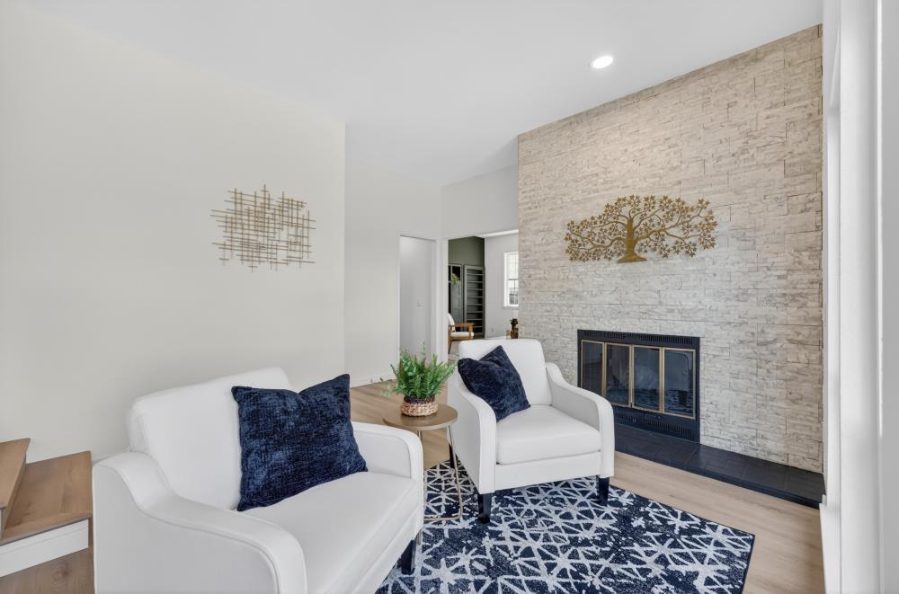 3105 Sunset Hill Road