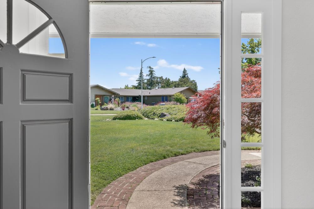 3105 Sunset Hill Road