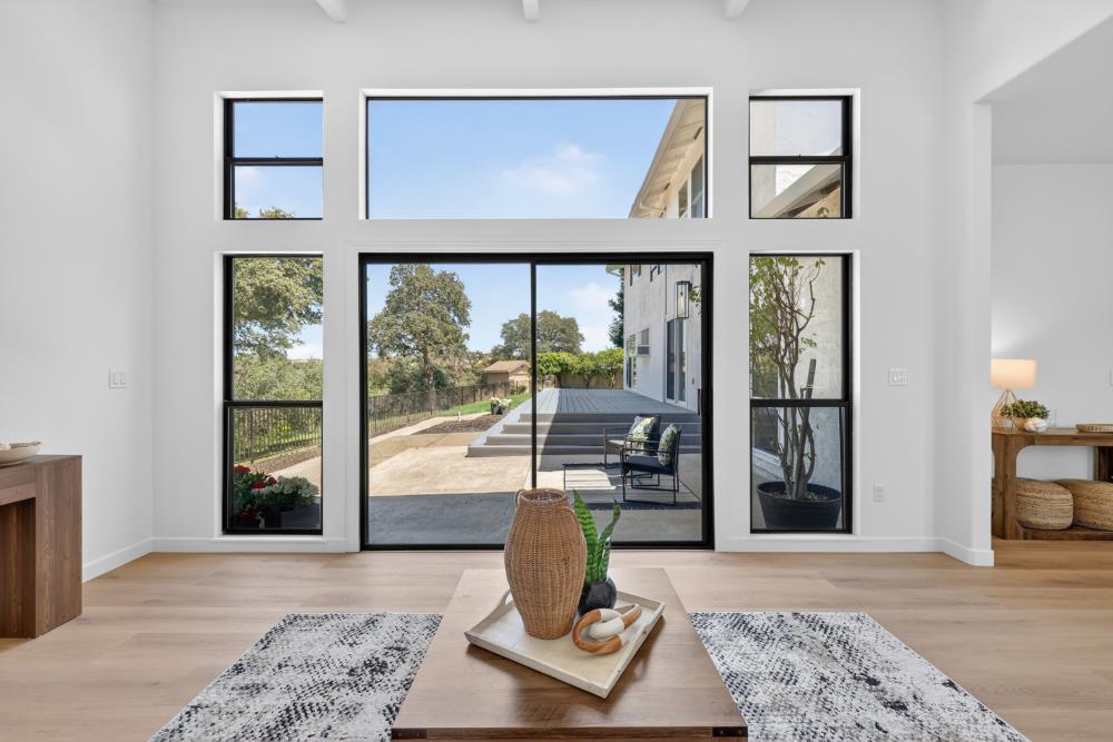 3105 Sunset Hill Road