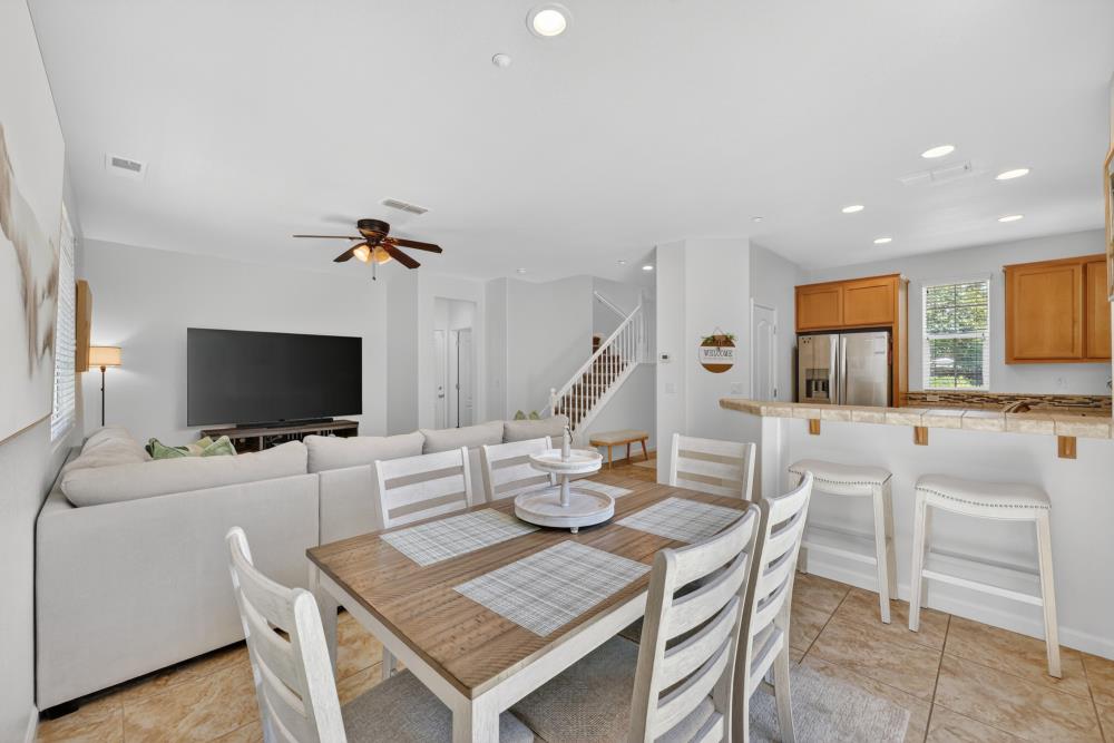 980 Latitude Lane