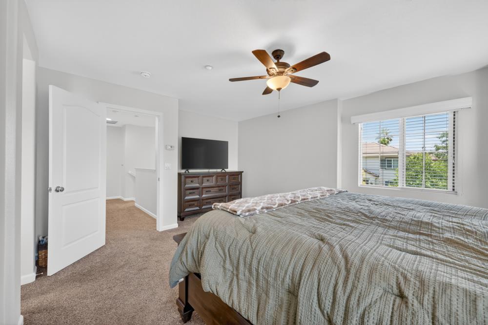980 Latitude Lane