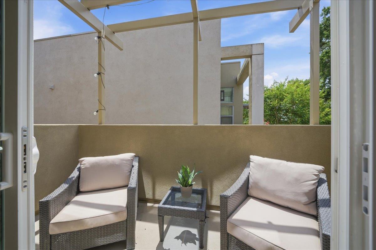 399 Midstream Lane