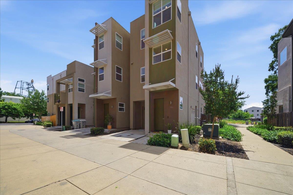 399 Midstream Lane