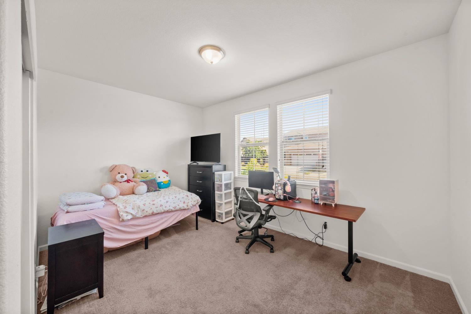 12667 Raymer Way