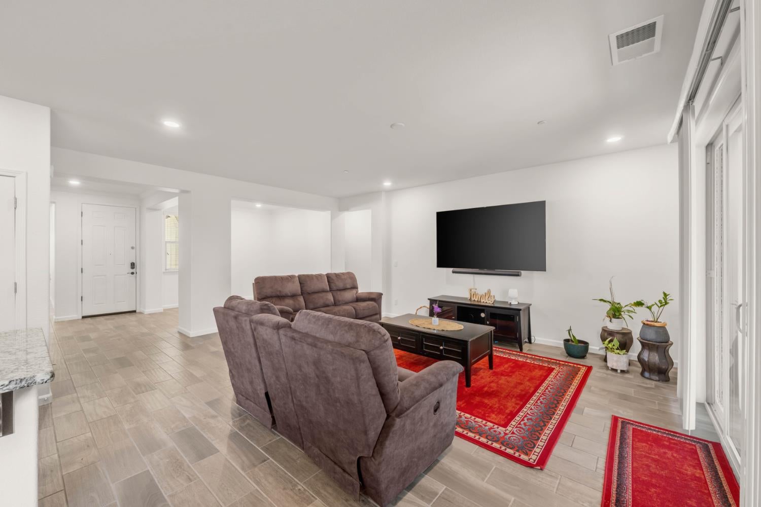 12667 Raymer Way