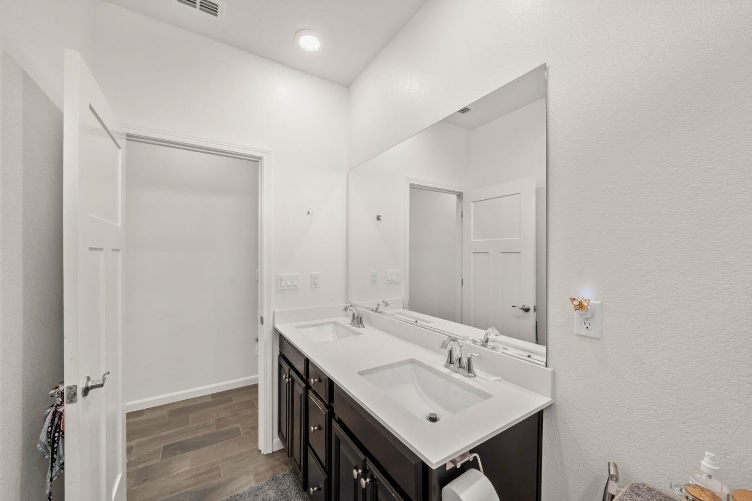 12667 Raymer Way