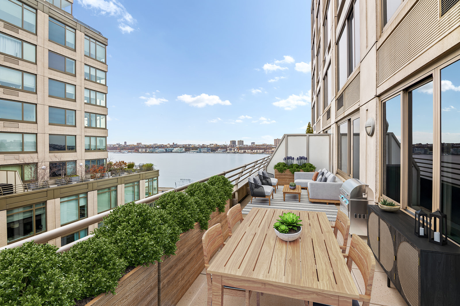 120 RIVERSIDE Boulevard 16K