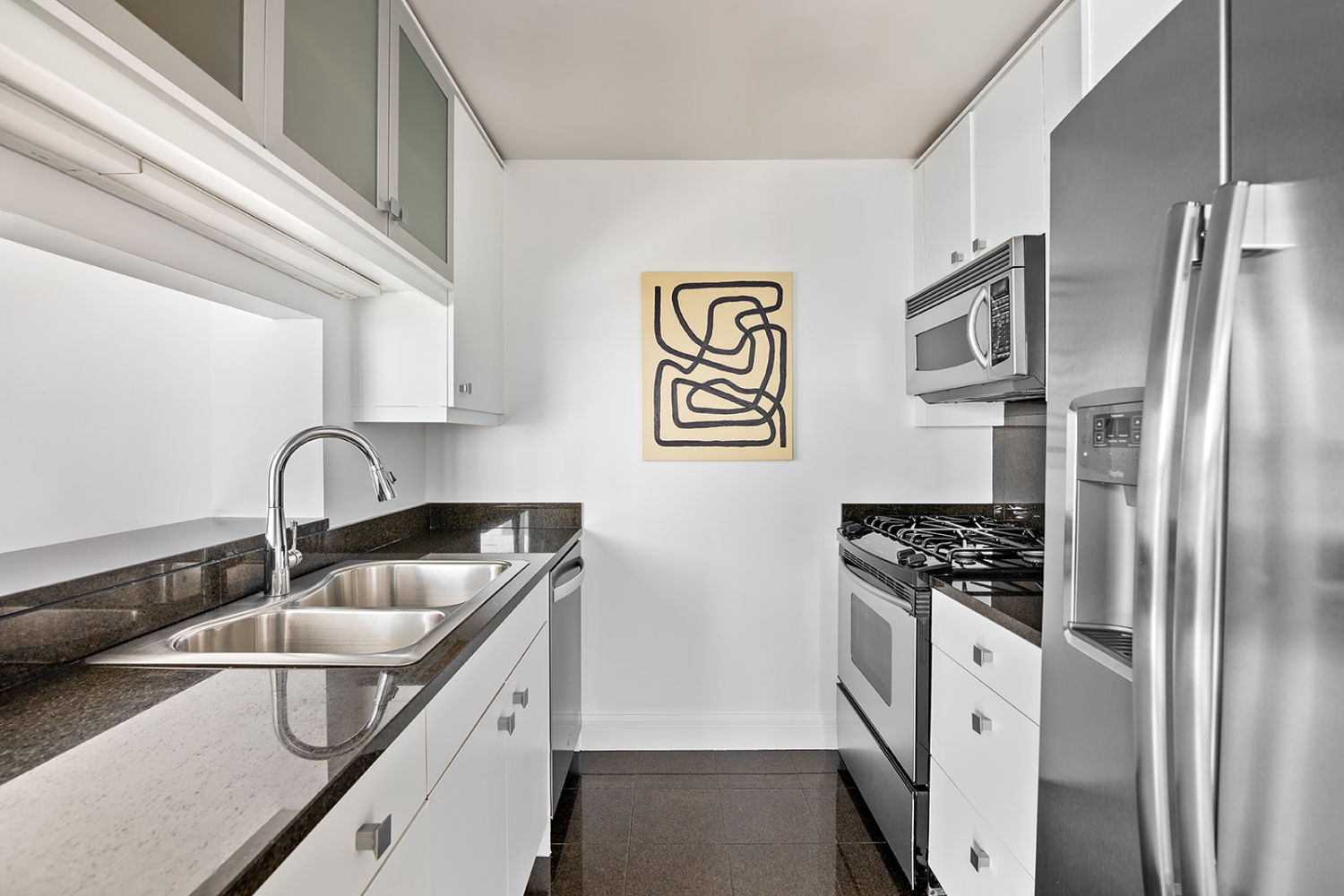 120 RIVERSIDE Boulevard 16K