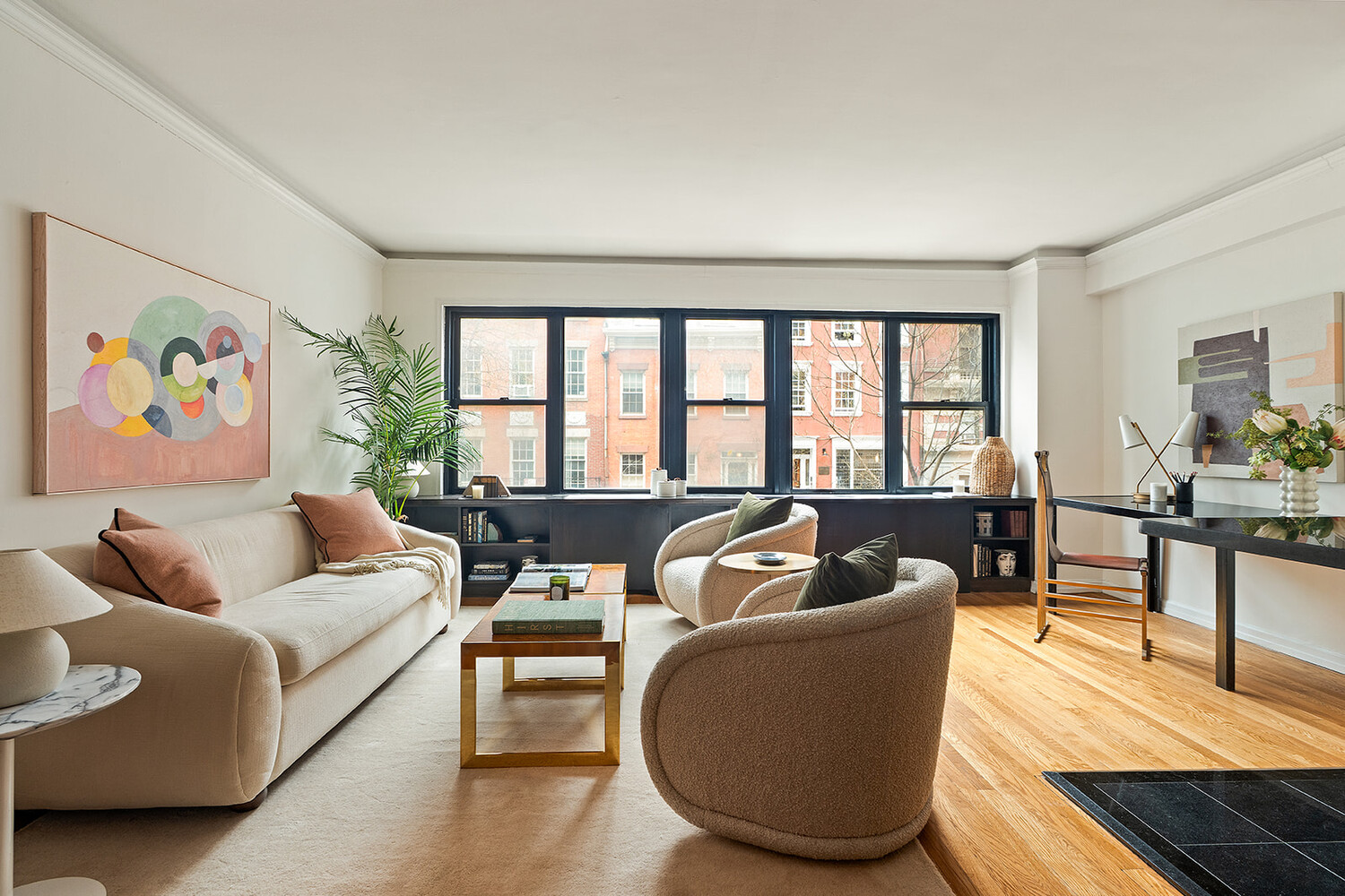 45 W 10TH Street 1F2NDFL